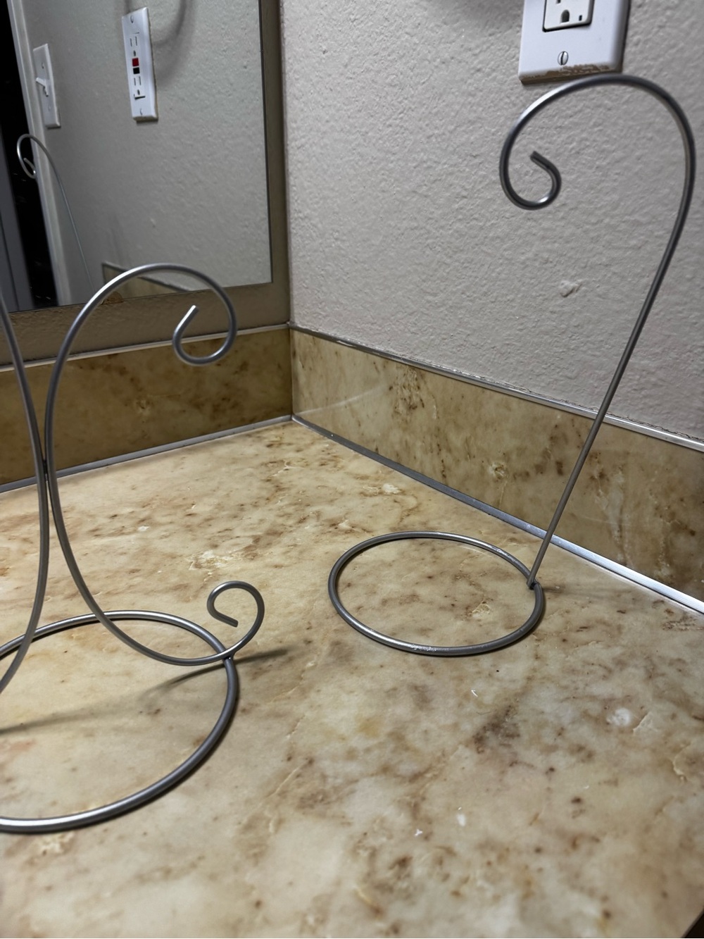 Metal Wire Display Stand Pair - Silver Tone Curled Top